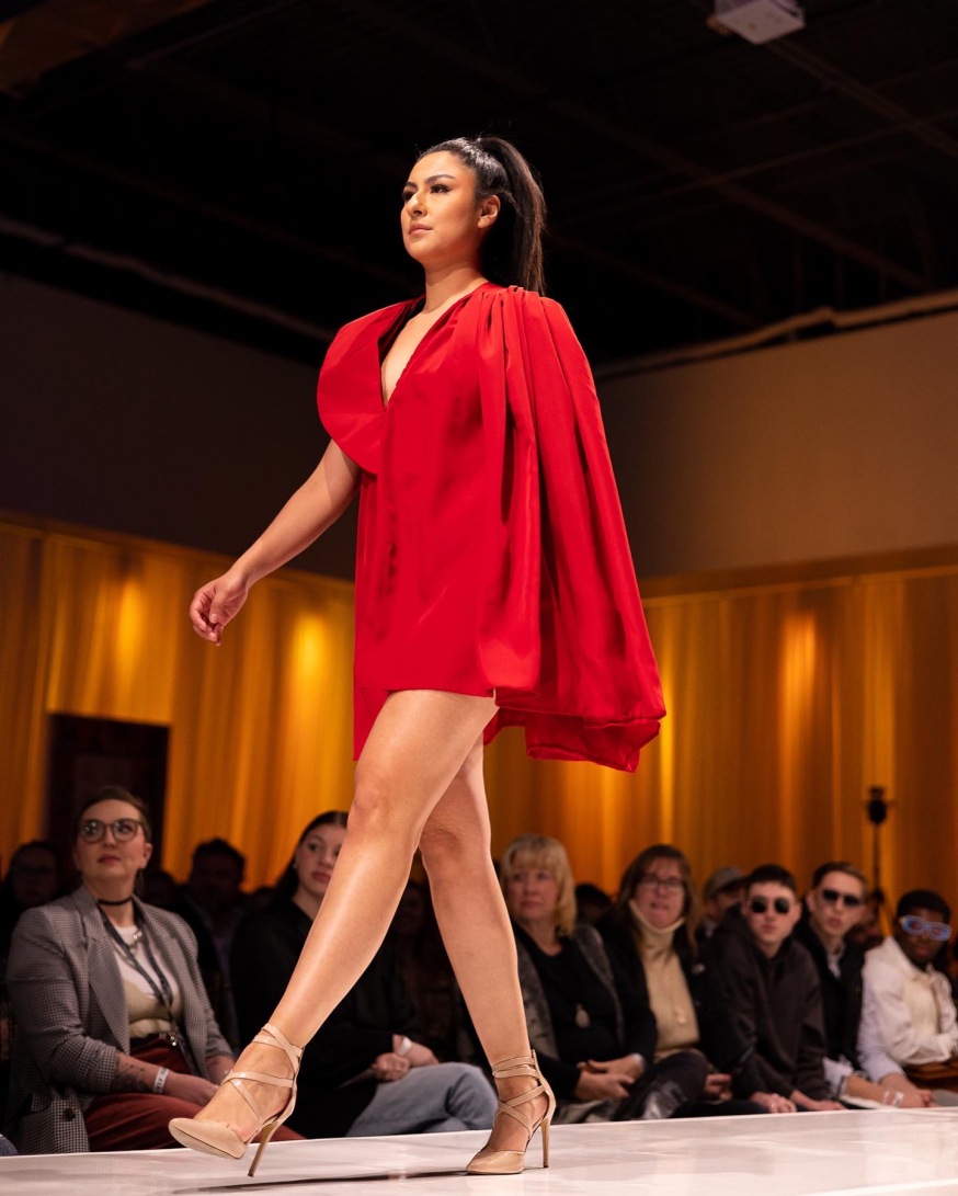 RUNWAY | TINA SHETABI